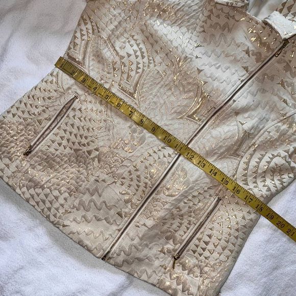 Chico's Cream/Gold Metallic Textured Lined Biker Jacket- 1(M) - Picture 9 of 13